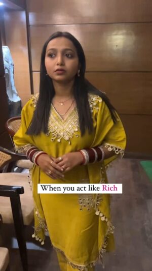 monalisha ghosh Instagram - Amir banna hai bus 😂
Tag your over smart friend 😅
#funny #comedy #viral #trending #restaurant