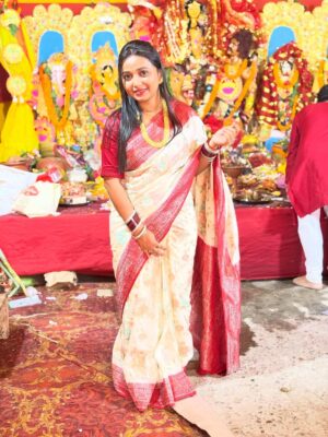 monalisha ghosh Instagram - Durga Maa 🙏🙏
Subho Astami ✅
#puja #durgapuja #navratri #pujo #ostomi #astami
