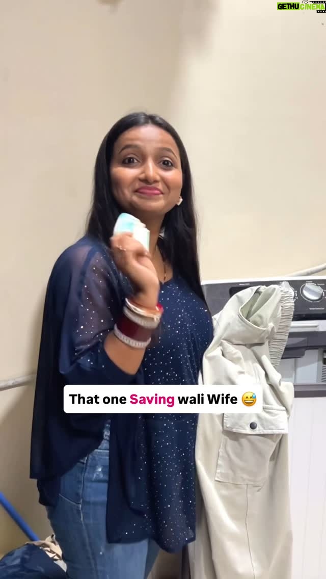 monalisha ghosh - 55.5K Likes - Pati ke pocket se paise mile hai? 🤣🤣

Tag karo apne pati / patni ko✅

Gold mein Savings karo aaj se @jarapphq ke sath 😃 
#funny #comedy #viral #trending #husbandwife #reelitfeelit #reelkarofeelkaro