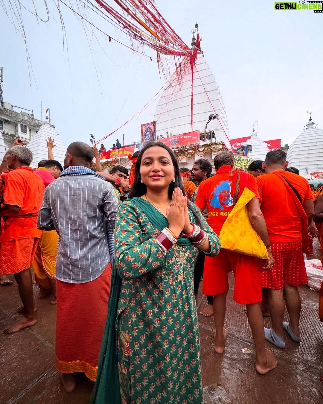 monalisha ghosh - 11.1K Likes - Baba Baidyanath Dham ke Darshan Sawan mein ho gaye 🙏🙏

Bol Bam 👐

#sawan #babadham #viral #trending #bolbam