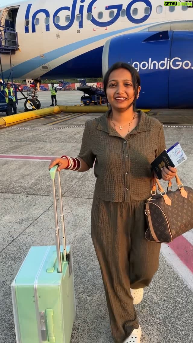 monalisha ghosh - 14.1K Likes - Ghumne jane se phle aisa ku hota hai??? 🥲

Plix Jamun Acne spot corrector @myplixlife 

#jamun #acne #travel #trip #viral #trending #comedy