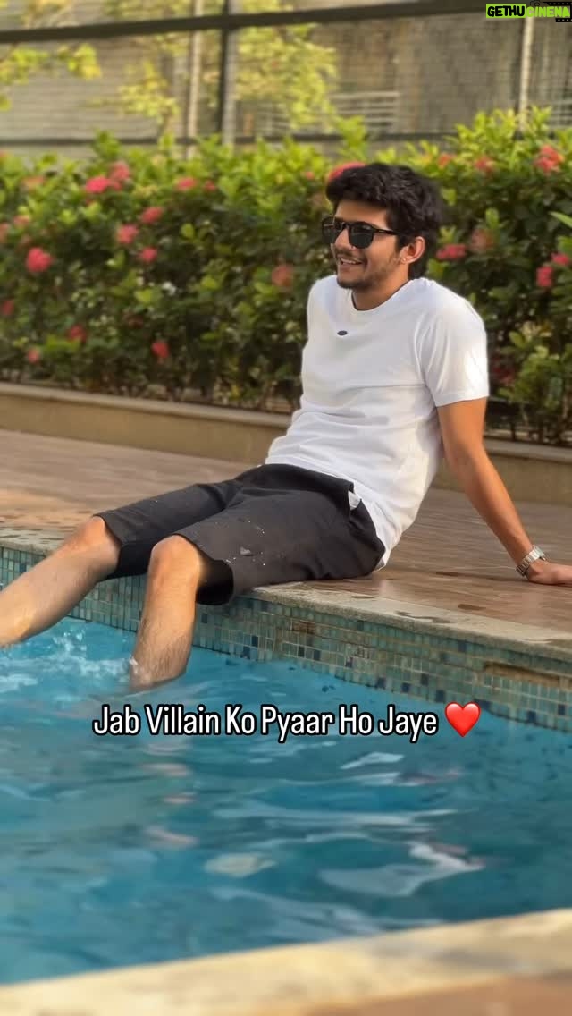 nishtha kesarwani - 90.5K Likes - When a villain falls in love ❤️
Down Down Dik Dik Down Down !