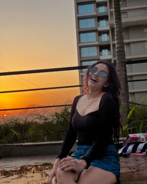 nishtha kesarwani Instagram - Koi mujhsa nahi..😛
.
.
#nishtha #nishthadancer #pic #picture #post #instagram #insta #instagood