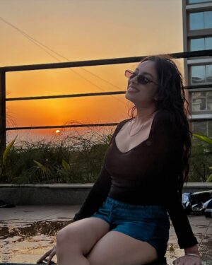 nishtha kesarwani Instagram - Koi mujhsa nahi..😛
.
.
#nishtha #nishthadancer #pic #picture #post #instagram #insta #instagood
