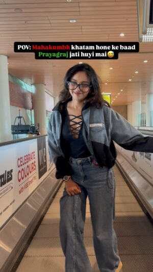 nishtha kesarwani Instagram - Kyuki Flight ki Ticket Sasti ho gyi😛
.
.
.
#nishtha #nishthadancer #prayagraj #kumbh #mahakumbh #mumbai #maharashtra