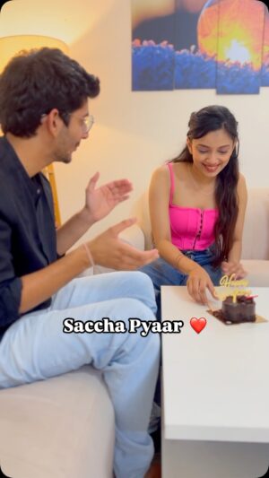 nishtha kesarwani Instagram - Mera Pehla Pehla Pyaar hai Ye ❤️
Nishtha - @nishtha_k_
Dhaval - @dhavalrajgorrrr
Arun - @iamarunkushwah