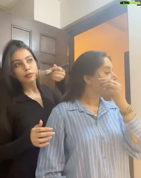 ramneet - 18.3K Likes - My ❤️ stays here 🇮🇳 

N this trip would have been incomplete without @officialroopkaursandhu i love you so machiiiiii🥹

#explore#page #explorepage✨