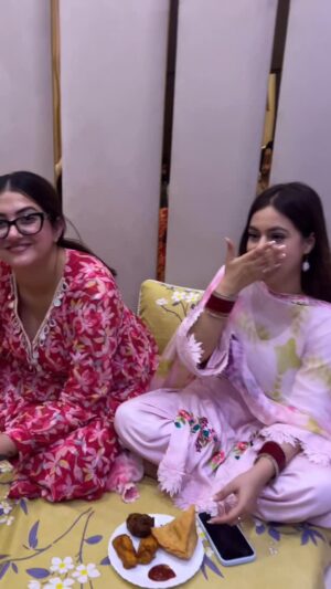 sabrina kaur Instagram - Mehfil ♥️