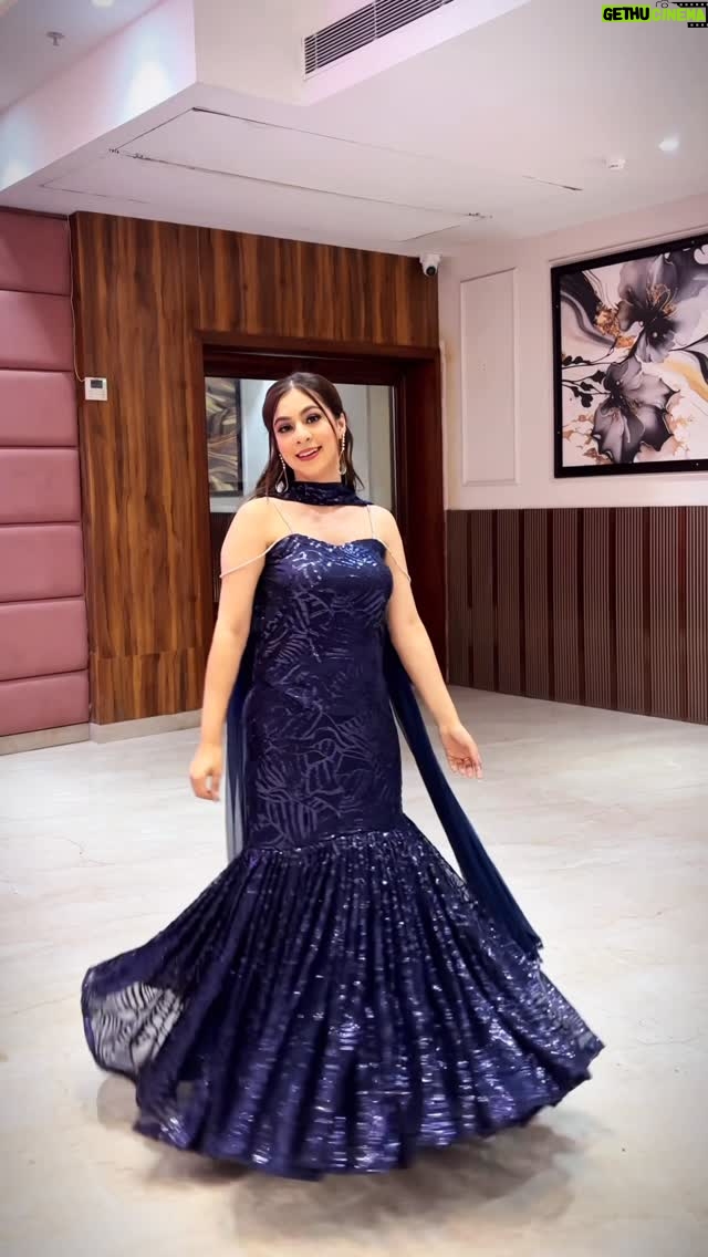sabrina kaur - 13.6K Likes - Pretty Corset Top with Mermaid Skirt 🧜‍♀️🎀
Makeup by - @baanibeautybar 
Outfit- @ladybosssabrina ✨

To place your order for this beautiful CORSET... Dm us or Whatsapp - 7696799610, 836-0614226🌸