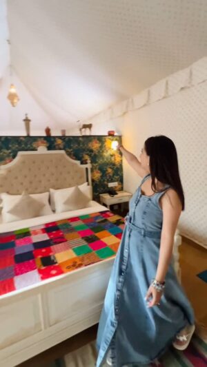 sabrina kaur Instagram - We had an amazing stay at Le Royal Camp in JAISALMER 🌸 ( Desert )