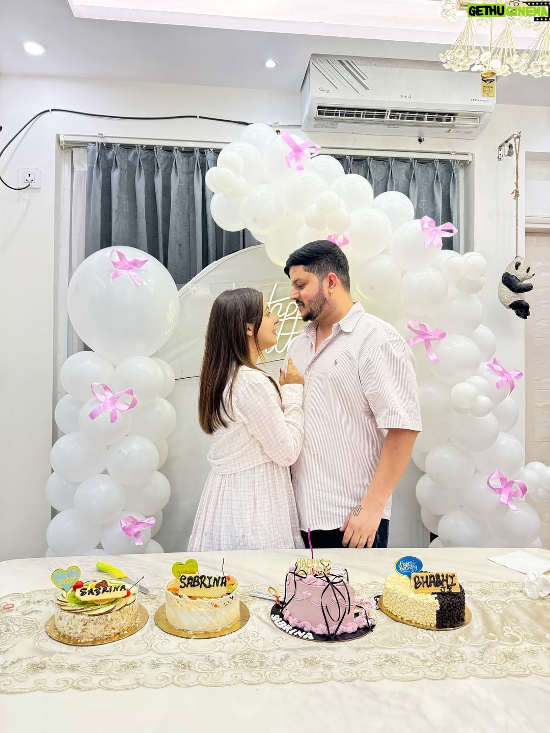 sabrina kaur - 14.1K Likes - Happy birthday My love @kaursabrina_  Waheguru ji hamesha saath bnayi rakhan te Nikki nikke supne apa Mil ke poore kriyea love you so much wifey♥️🎂🧿