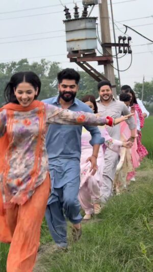 sabrina kaur Instagram - Mai ni rehna naal tere 😂 @iamtaniya_kour @sajan_jagpalpuria