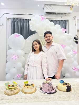 sabrina kaur Instagram - Happy birthday My love @kaursabrina_ Waheguru ji hamesha saath bnayi rakhan te Nikki nikke supne apa Mil ke poore kriyea love you so much wifey♥️🎂🧿