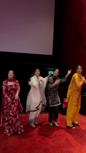sabrina kaur Instagram - ''Phaphey Kuttniyan'' 😂❤️ Bhot sohni te hasse mazaak aali movie c.. Enjoyed a lot !!! Zarur sare dekh ke aayeo apni friends and family nal ☺️✅ @neerubajwa @taniazworld @harsimransingh.official @imgurbaazsingh @jagdeepsidhu3