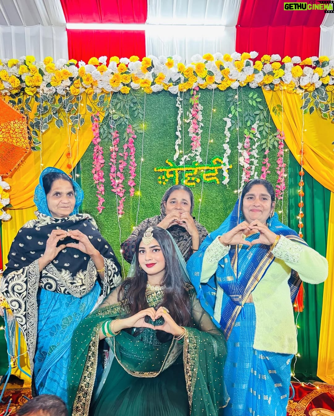 sakina khan - 5.2K Likes - #mehndi