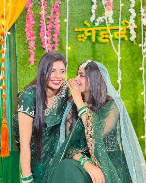 sakina khan Instagram - #mehndi