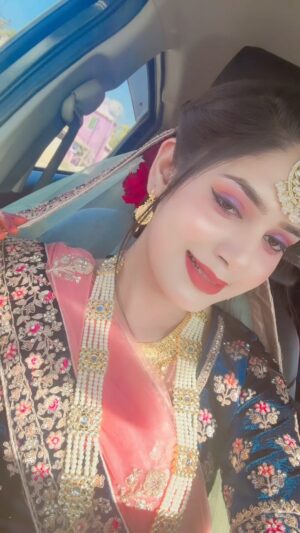 sakina khan Instagram - Ishq hai yeh ishq hai 🩷
.
.
.
#reels #instagram #❤️ #viralvideos #viral