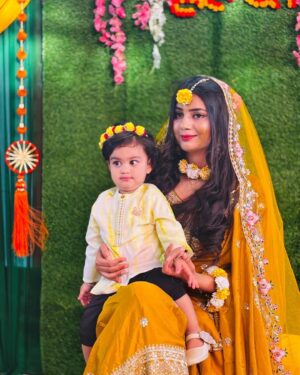 sakina khan Instagram - Haldi ceremony 💛
#haldi #haldiceremony #hadi💛