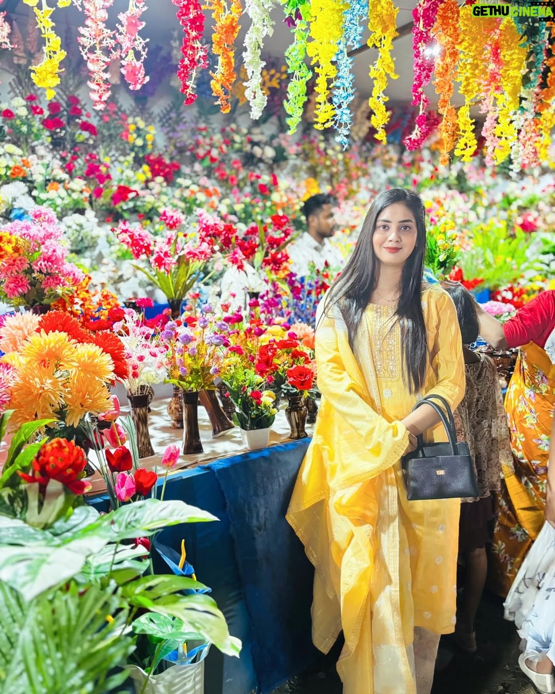sakina khan - 1.5K Likes - #mela #withmylove #happiness