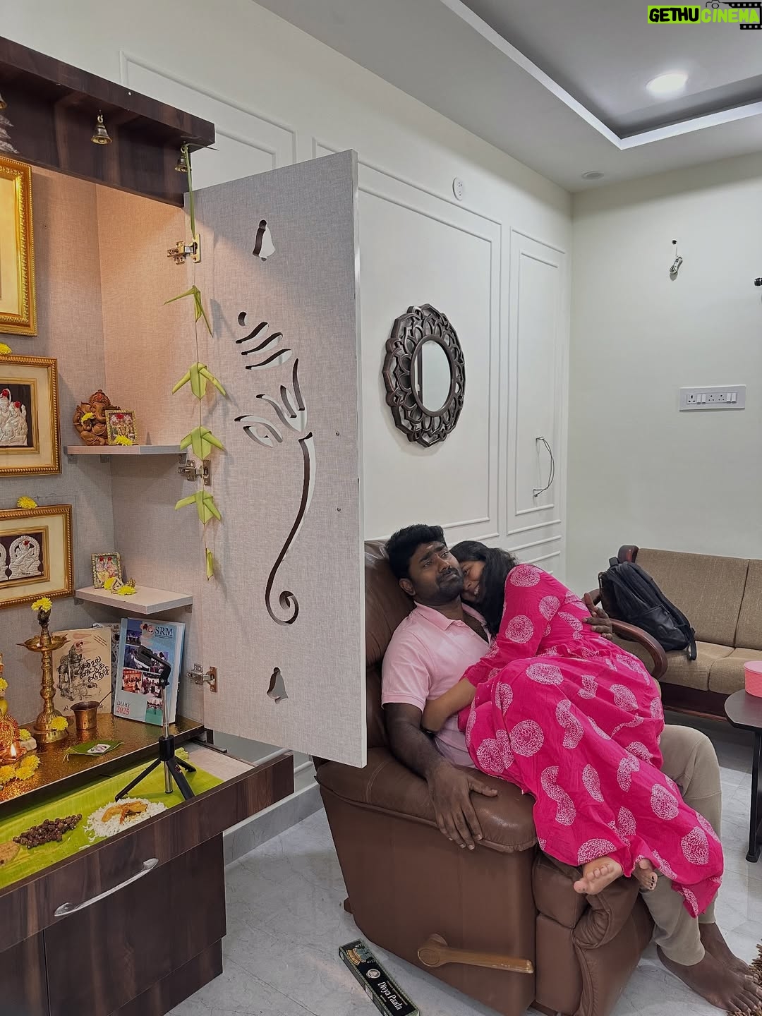 sathya sai krishnan - 14K Likes - Ayudha pooja diaries🤍

✨happy ayudha pooja to all🙏

👗 @jovarsh_boutique 

#happy #ayudhapooja #celebration #enjoy #life #couples #couplegoals❤ #festival #pandiyanstores #pandiyanstorestodayepisode #vijaytv #kurthi #salwar #festivwear #collection #insta #instapic #instalike #instagood