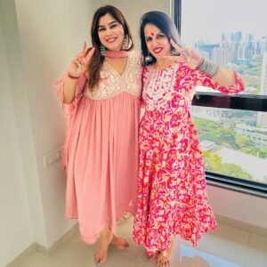 tania suri Instagram - Sometimes you meet people and they become family, as simple as that.. and then their happiness brings you happiness 😊
@kanishamalhotraofficial I am so happy for you my baby girl.. this is what you wanted and you single minded went on to make this dream a reality.. congratulations on your new home 🏡
Wishing you the best now and always.. can't wait to hang out with you in this special place
New home, new beginnings ❤️