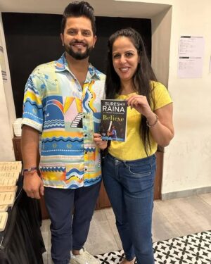 tania suri Instagram - When i finally got my signed copy of @sureshraina3's book from the man himself 😀
Big thanks to him and @thisisrrg 🤗
#believe #book #sureshraina #throwback #ipl2023