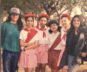 tania suri Instagram - Two photographs almost 30 years apart but the friend remains..
The JMC gang forever.. love these girls and so so so very proud of each of them ❤️
#collegefriends #blessed