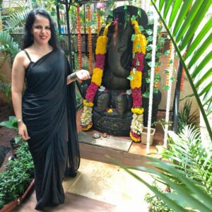 tania suri Instagram - Twinning with Divinity..
Yes maybe a lil late to post but this ganpati I did wear a saree again...
And yes I know I have put on weight and i am working on getting healthier and fitter but for now I am just paying gratitude for all my blessings.. 🙏
Also how gorgeous is your house @anoopama.mahatattva esp this area #divinity
#sareelove #ganpatibappamorya
