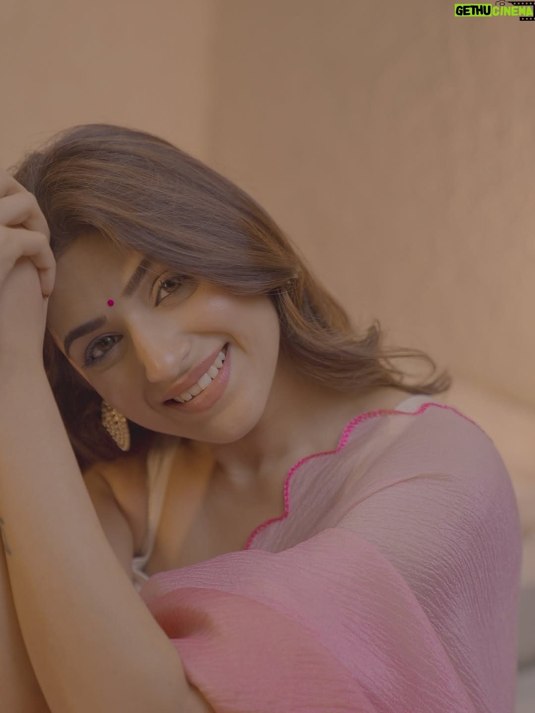 vedika Mehta - 9K Likes - To actually feel how magical this sounds 🎶🪷💕