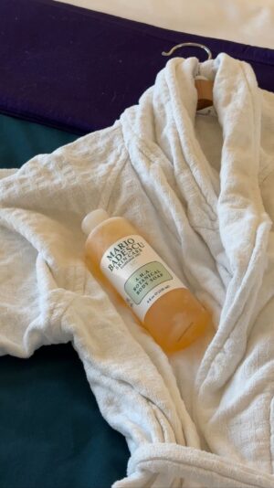 vedika Mehta Instagram - When your bedtime shower feels like therapy šš©µš«§
The @mariobadescu AHA botanical body soap moisturises and exfoliates the skin with every shower making me feel thoroughly clean & refreshed.
I absolutely have been loving adding this to my night-time shower routine, and you can get it exclusively on @mynykaa š
#Ad #NykaaXMarioBadescu #MarioBadescu #OnlyAtNykaa #ShowerRoutine