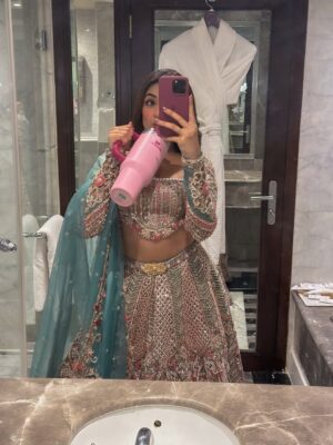 vedika Mehta Instagram - Princess core but make it hydrated 👑🦢✨