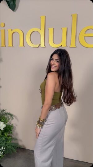 vedika Mehta Instagram - From picking fresh herbs to bottling it myself ā I made my own hair serum with @indulekha_care š§Ŗšæ
Rooted in nature, powered by Ayurveda, and backed by science ā this unique ritual was a beautiful reminder that real care is personalš¤
Whatās even more impressive? The Indulekha Bhringa Hair Oil is clinically proven to grow 11,000 new hair strands in just 3 months!āØ
#Ad #Indulekha #AyurvedicCare #HairCareRitual #11000HairsRegrown #ScalpCare #HairGoals #MadeWithLove #RootedInNature