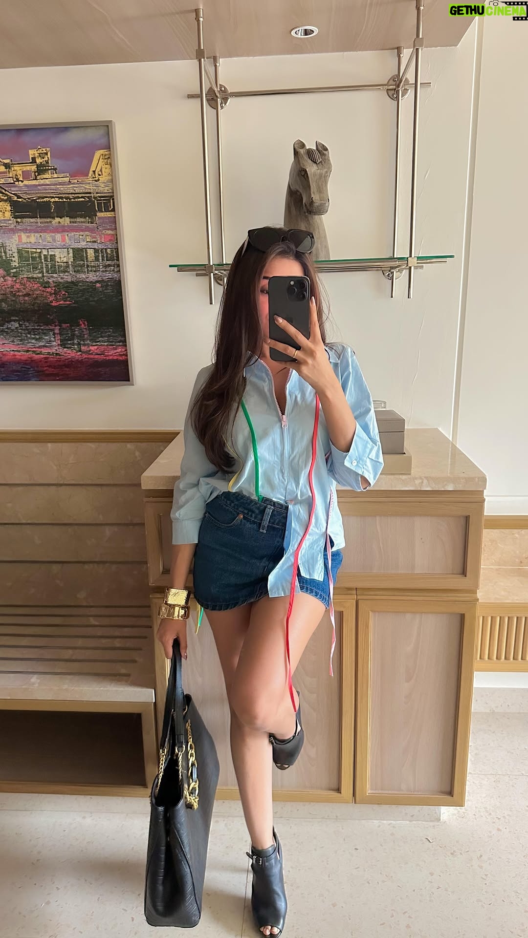 vedika Mehta - 632 Likes - Casual or extra?? Couldn’t decide 👔🫐💕

Shirt @kor.world 
Skirt from @bluer.co.in 

( daily casuals , basis , shirt , denim skirt