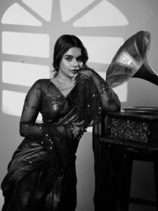 Actress veena jessi HD Photos and Wallpapers October 2025