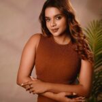 veena jessi