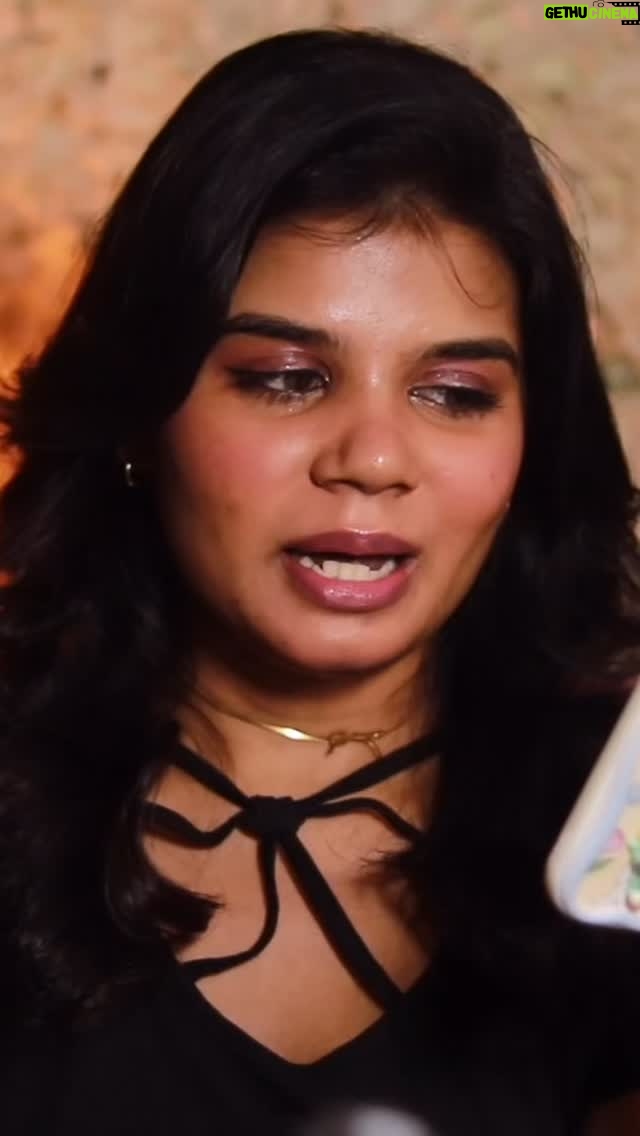 Aarthi Chandran - 7.9K Likes - Ghost Story 👻🙆🏻‍♀️Watch Full video on my Youtube channel ☠️ 
Channel Name: Mable Aarthi
A kutty glimpse of what my subscribers send me or put me through 😶‍🌫️😫🚶‍♀️

#makeupaddict #reelsinstagram #reels #makeuptutorial #makeupartist #tamilreels 
 #reels #feelitreelit #reelsinstagram #tamilreels #gowiththetrend #tamil #influencer #funny #ghost #ghoststories #readingsubscribersghoststories