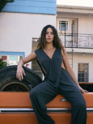 Adria Arjona Instagram - Me and my truck for @vogueturkiye thank you @david_roemer 🧡