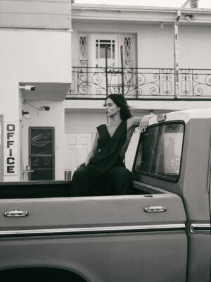 Adria Arjona Instagram - Me and my truck for @vogueturkiye thank you @david_roemer 🧡