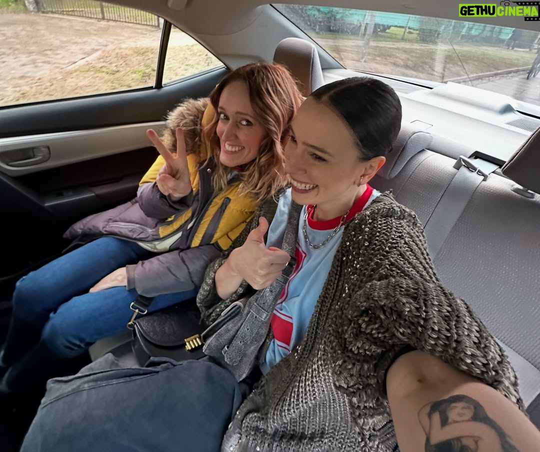Agustina Suásquita - 55.9K Likes - Ayer se estrenó la segunda temporada de Envidiosa en @chenetflix Y YA HAY PERSONAS QUE LA TERMINARON 😂 Gracias por los mensajitos, la felicidad de sumarme a este proyecto es inexplicable ♥️🎬