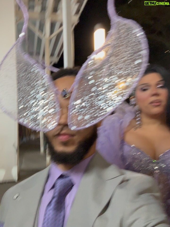 Aja - 41.1K Likes - Name a better mother   son DUO 🤭💖 @shortdarius 

Giving you Espeon Inspired for the GLAAD 40th year anniversary celebration ✨

👗 @daniel_mindiola 
💎 @reikolyn 
💇🏽‍♀️ @omgeewigs 

✨ more stuff to come! ✨🙈