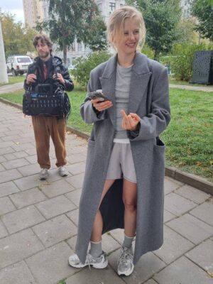Aleksandra Bortich Instagram - Ой, опять ничего не поменялась. Главное всё то же - любовь сильнее всего. 31!
Если хотите порадовать - пожертвование в @shalash.academy будет лучшим подарком🤍