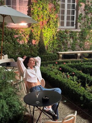 Alessandra Mastronardi Instagram - Best show in Paris @amiparis bravò @alexandremattiussi9 you were Super!! 🙏mes amis @nsantiweil  @carlomengucci @elenadamario @vaneboz @fferretti3 @othersrl ✨✨✨✨✨à la prochaine fois