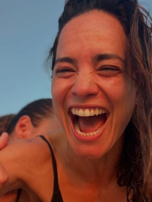 Alice Braga Instagram - Dump pra avisar que tô voltando (a tentar) postar.