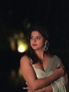Actress Alivia Sarkar HD Photos and Wallpapers October 2025