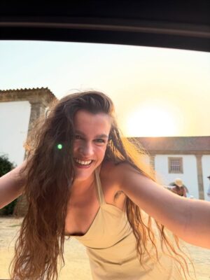 Amaia Romero Instagram - vivalavidaaaaa🏄🏻‍♀️🏄🏻‍♀️🏄🏻‍♀️
