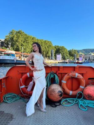 Amaia Romero Instagram - vivalavidaaaaa🏄🏻‍♀️🏄🏻‍♀️🏄🏻‍♀️