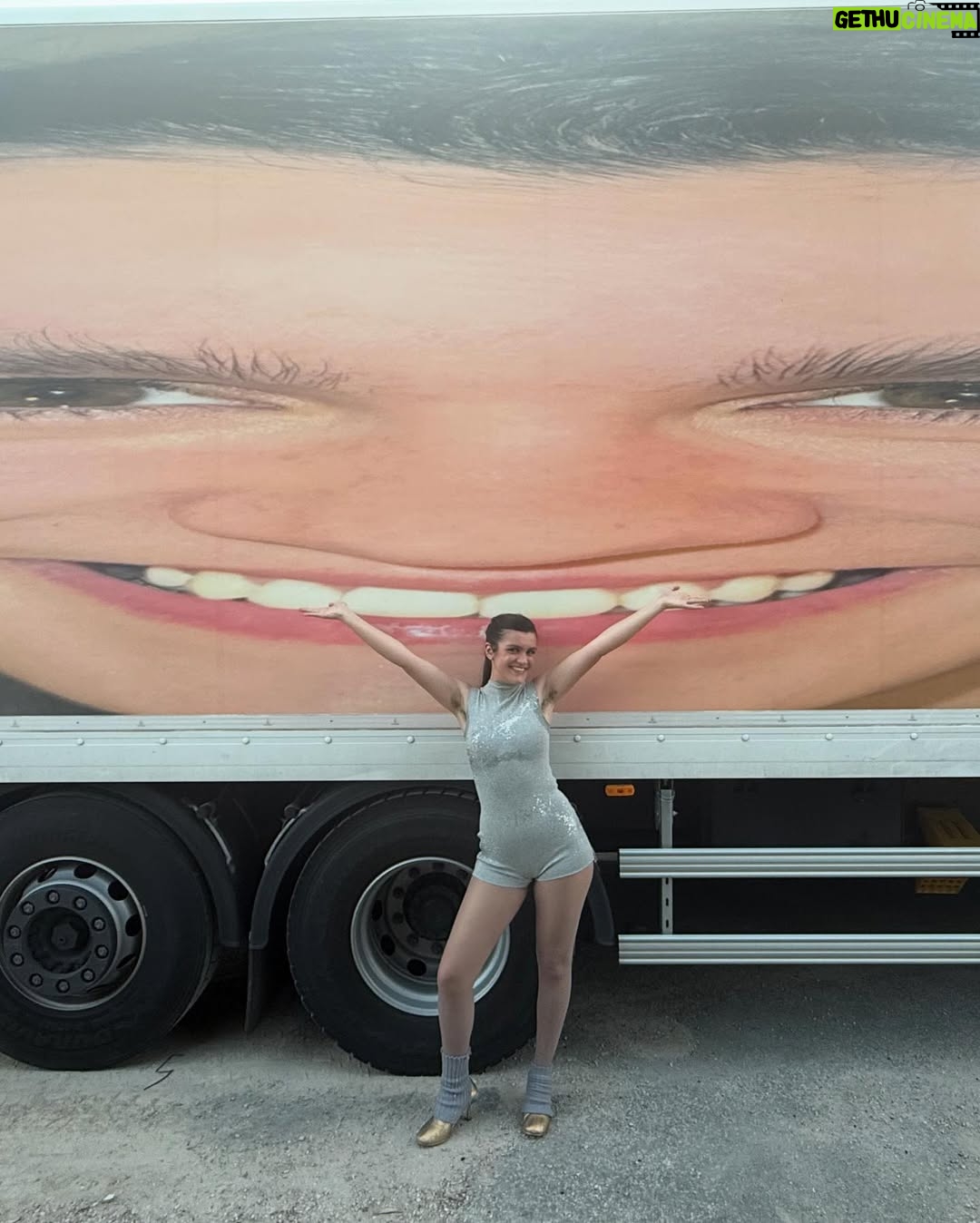 Amaia Romero - 114K Likes - arrrrrrrrancamos con los festivales 🚛💨

24/05 - Festial - Alcázar de San Juan
29/05 - Tomavistas - Madrid
31/05 - Spring Festival - Alicante
07/06 - Primavera Sound - Barcelona
13/06 - O Son do Camiño - Santiago de Compostela
27/06 - BigSound Festival - Valencia
11/07 - BBK Live - Bilbao
12/07 - BigSound Festival - Pontevedra
19/07 - Pirineos Sur - Huesca 
26/07 - Mobofest - Mallorca
27/07 - Low Festival - Benidorm 
02/08 - Bella Fest - Málaga
07/08 - Concert Music Fest - Chiclana
09/08 - Sonorama - Aranda del Duero 
23/08 - Cooltural Fest - Almería
14/09 -  Viva la Feria - Albacete
27/09 - FIZ Festival - Zaragoza
04/10 - Festival B - Barcelona