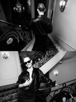 Amber Valletta Instagram - bisou bisou @ysl 🖤