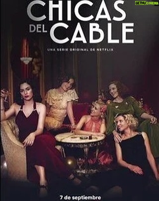 Ana Fernández - 44.9K Likes - Feliz aniversario @netflixes !! 

Vuestras Chicas del Cable no podíamos faltar! Aterrizamos con vosotros, conectamos corazones , abrimos paso a todo lo que estaba por llegar y nos fuimos a lo grande ! Gracias a toda la gente que nos demuestra tanto cariño ❤️

Total look de @maxmara 
Sandalias @ricagno_ 
Joyas @carreraycarrera_official 
Estilismo de la genia @capelliercapellier 
Makeup&hair @gabriel_llano @narsissist 

Equipazo de @carcelen_mgmt @jorgemelia
