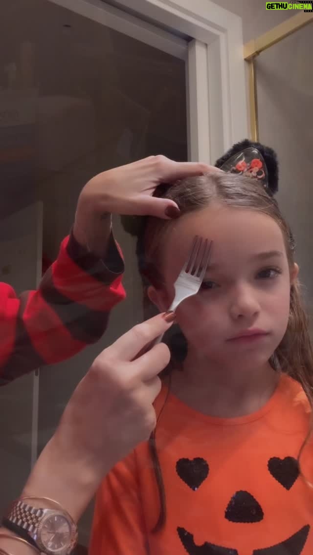 Ana Garcia Martins - 15.4K Likes - O chamado “foi o que se arranjou”
🎃 🎃👻👻